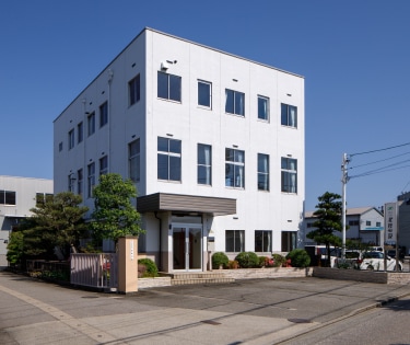 本社社屋