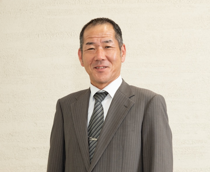 代表取締役社長 藤岡健一