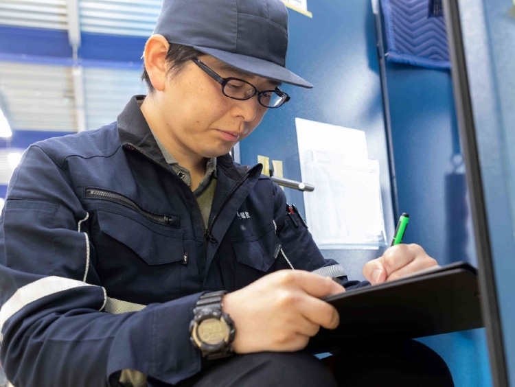 先輩社員紹介